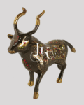 6-Inch Brass Bull Figurine – Handcrafted Pakistani Sculpture with Oversized Golden Horns